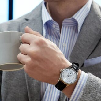 Mechanische Uhr „Light Blue“