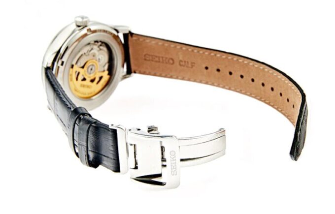 Uhr Presage Serie Japan Weißes Zifferblatt Armband Business 4R-Uhrwerk Automatik / Mechanische Uhr