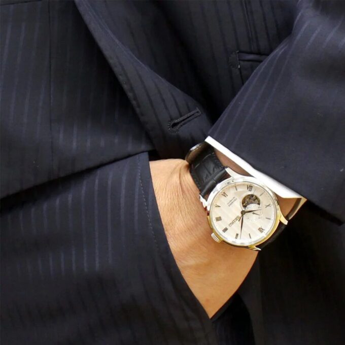 Uhr Presage Serie Japan Weißes Zifferblatt Armband Business 4R-Uhrwerk Automatik / Mechanische Uhr